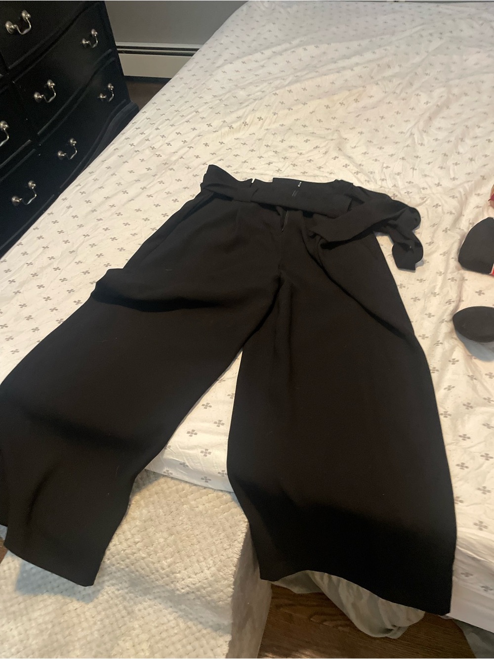 Halogen Black Wide-Leg Tie-Waist Trousers